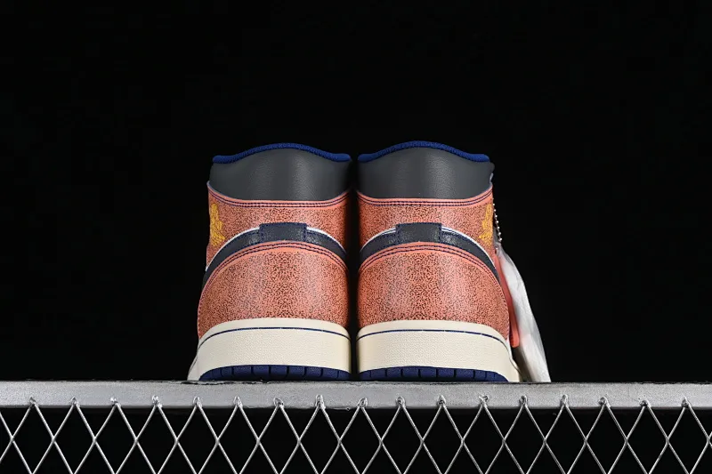 All categories Air Jordan Jordan series basketball shoes Air Jordan 1 Mid Air Jordan 1 Mid "Flight Vintage" AJ1 Joe 1 washed color Chinese culture basketball shoes FV3619-106